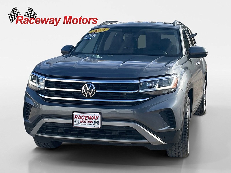 2023 Volkswagen Atlas SE w/Tech's photo