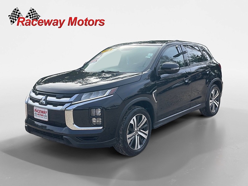 2023 Mitsubishi Outlander Sport S's photo