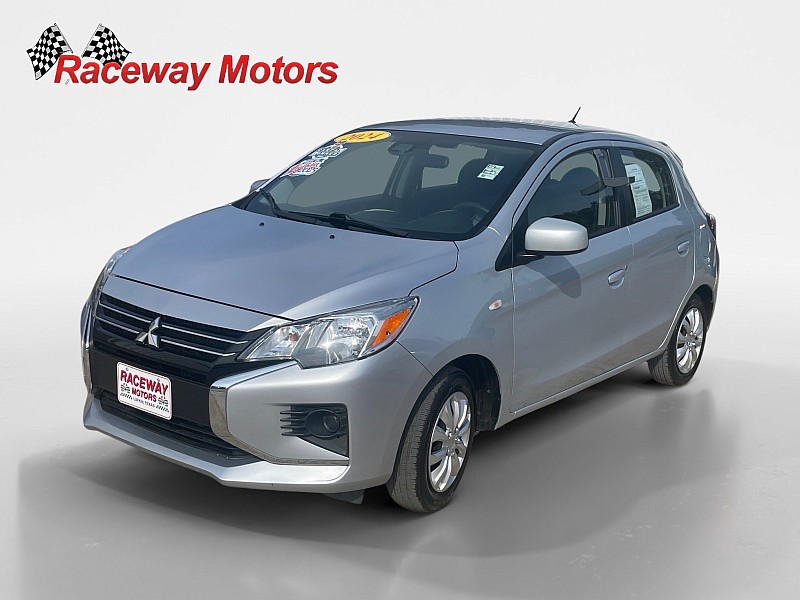 2024 Mitsubishi Mirage ES's photo