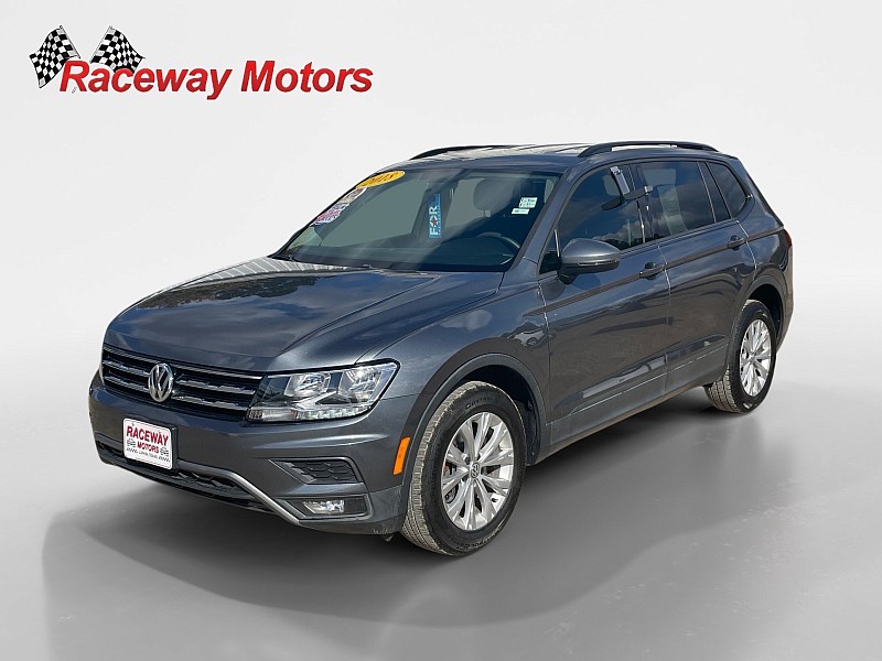 2018 Volkswagen Tiguan S's photo