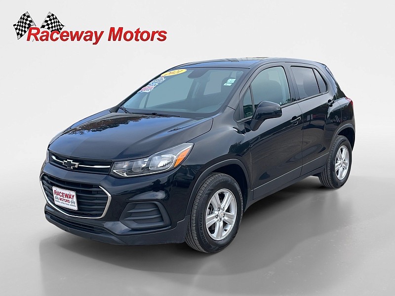 2021 Chevrolet Trax LS's photo