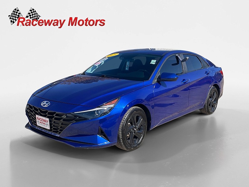 2023 Hyundai Elantra SEL's photo