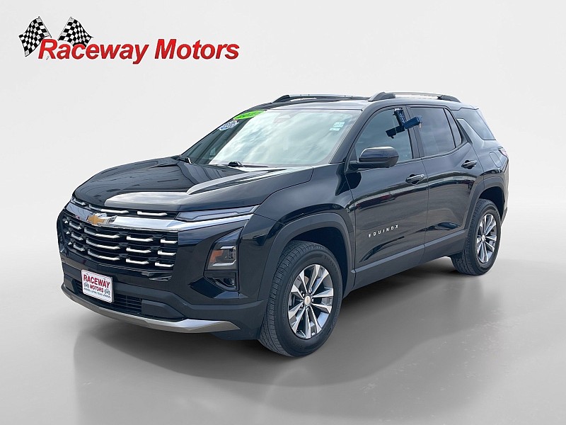 2025 Chevrolet Equinox LT's photo