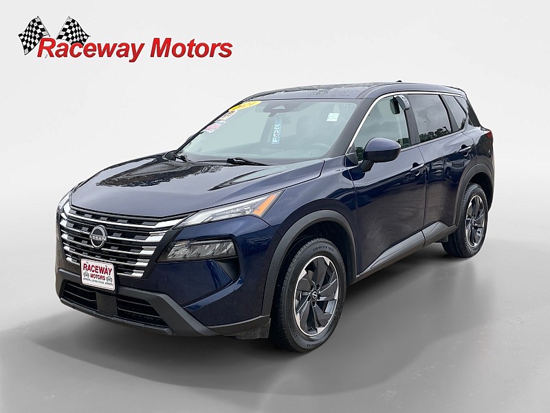 2024 Nissan Rogue SV's photo