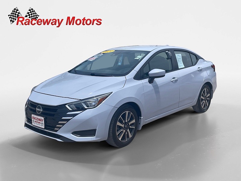 2024 Nissan Versa 1.6 SV CVT's photo